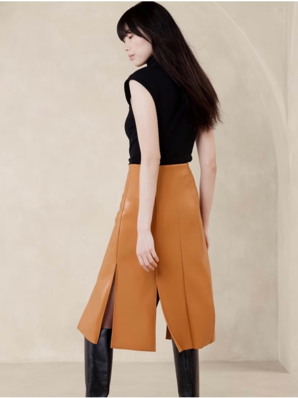Banana Republic Button-Front Seamed Vegan Leather Midi Skirt in Cognac Tan - Picture 2 of 12